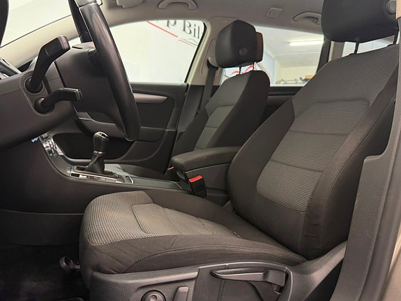 Volkswagen Passat 19 of 20