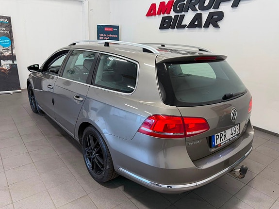 Volkswagen Passat 13 of 20