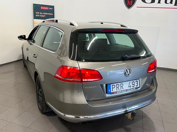 Volkswagen Passat 17 of 20