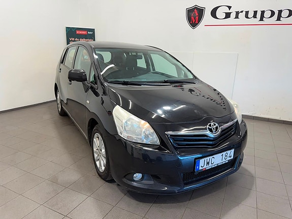 Toyota Verso 9 of 18