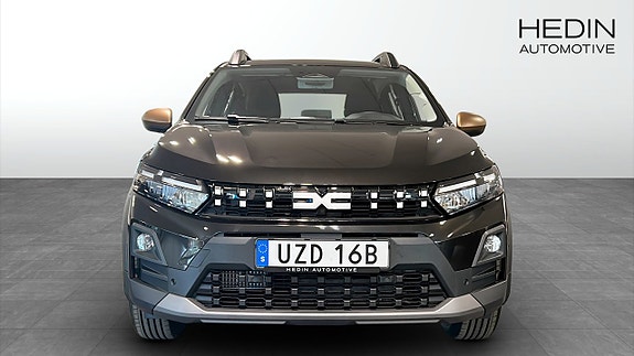 Dacia Sandero 8 of 9