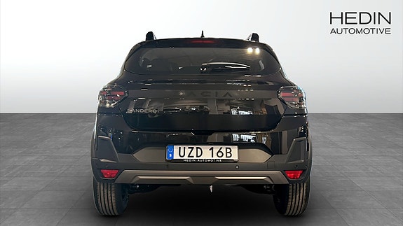 Dacia Sandero 7 of 9