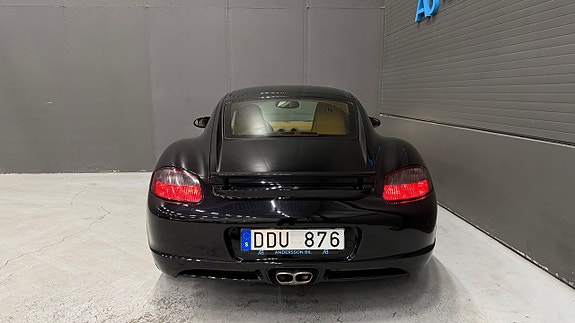 Porsche Cayman S 8 of 23