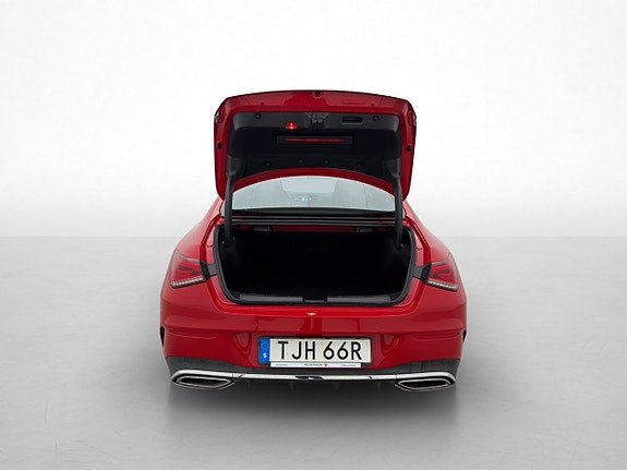 Mercedes-Benz CLA200 28 of 30