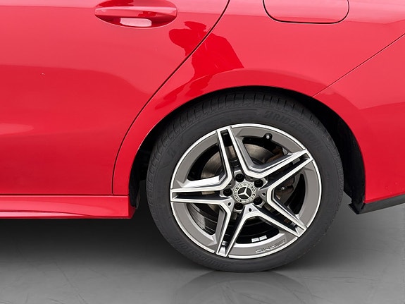 Mercedes-Benz CLA200 30 of 30