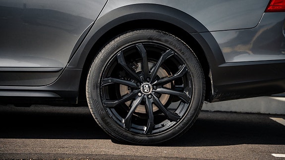 Volvo V90 Cross Country 20 of 24