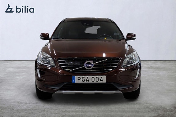 Volvo XC60 6 of 21