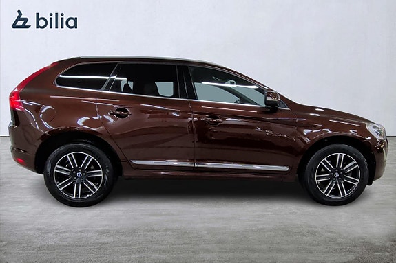 Volvo XC60 18 of 21