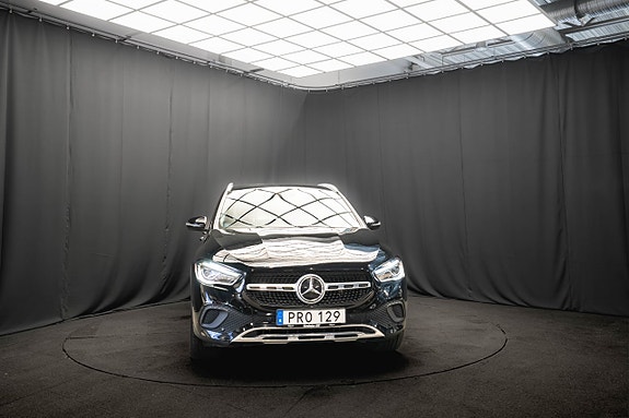 Mercedes-Benz GLA250 e 4 of 20