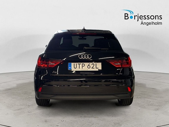 Audi A1 4 of 14