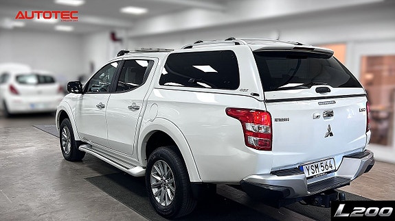 Mitsubishi L200 12 of 24