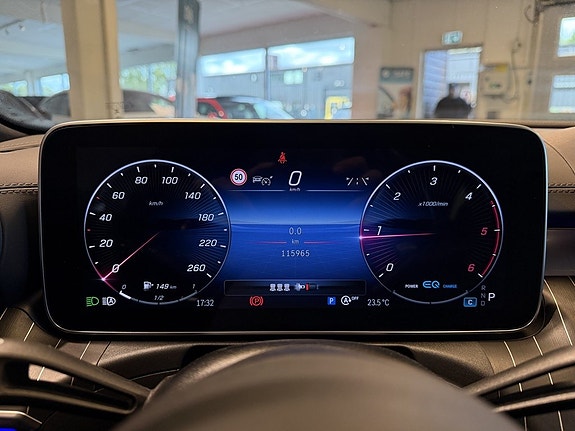 Mercedes-Benz C220 d 11 of 30