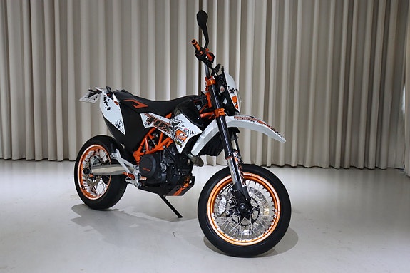 KTM 690 SMC R ABS Akrapovic 650 mil