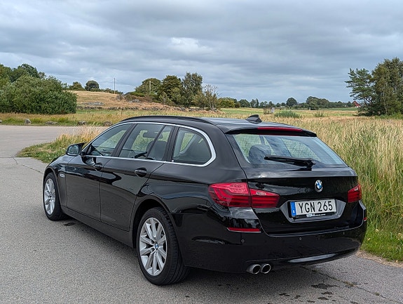 BMW 520 3 of 27