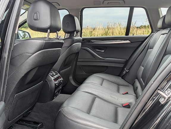 BMW 520 12 of 27