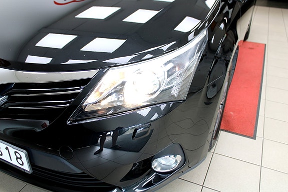Toyota Avensis 19 of 22