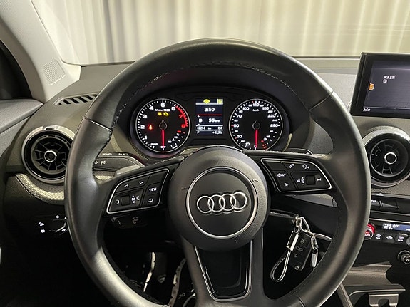 Audi Q2 14 of 19