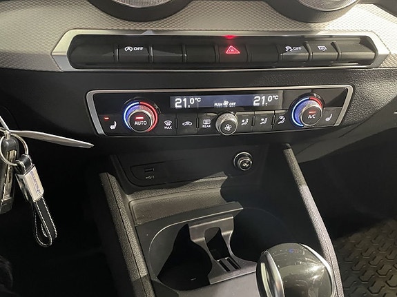 Audi Q2 16 of 19