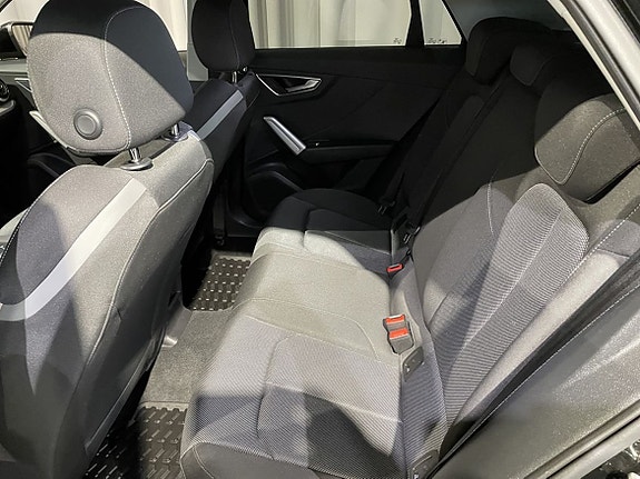 Audi Q2 12 of 19