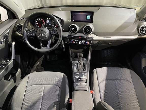 Audi Q2 13 of 19