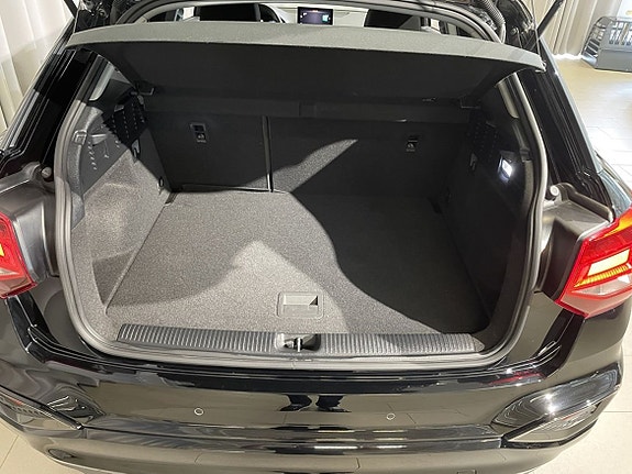 Audi Q2 7 of 19