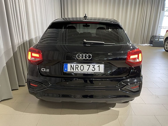 Audi Q2 6 of 19