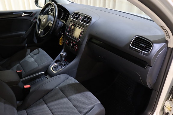 Volkswagen Golf VI 23 of 24