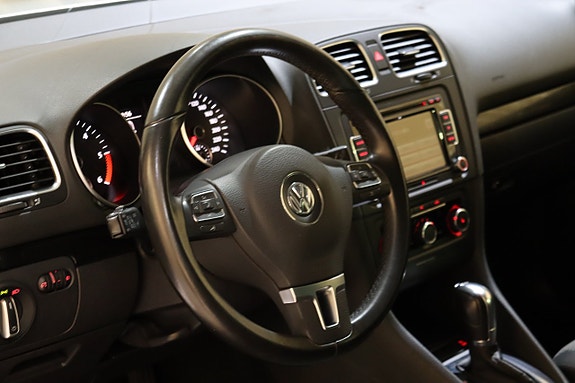 Volkswagen Golf VI 17 of 24