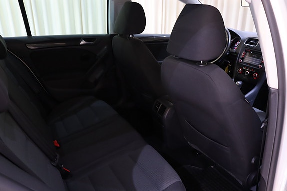 Volkswagen Golf VI 13 of 24