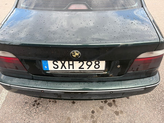 BMW 523i 5 of 20