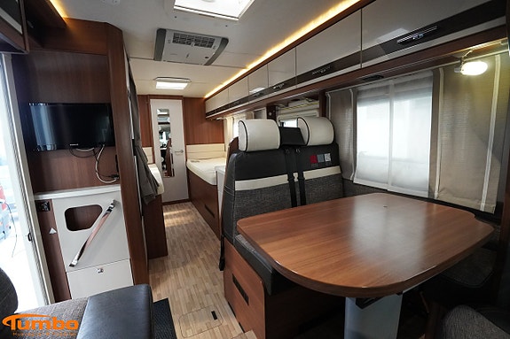 LMC T712 2xAC Alde Solcell 5 of 21