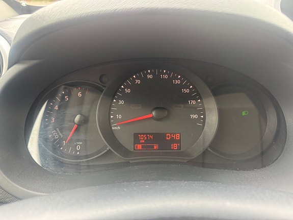 Renault Kangoo Express 12 of 13