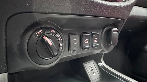 Nissan Navara 13 of 20