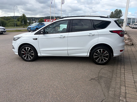 Ford Kuga 3 of 20