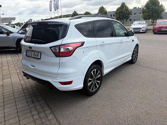 Ford Kuga 5 of 20