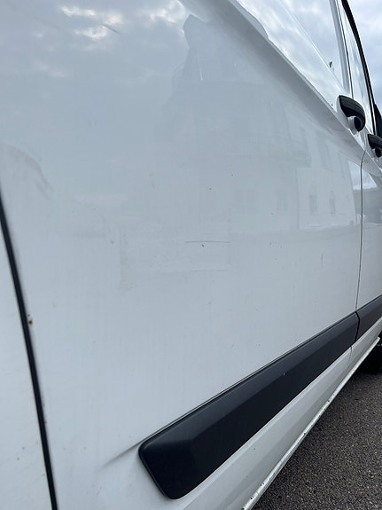 Ford Transit Custom 21 of 23
