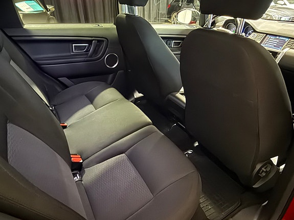 Land Rover Discovery Sport 7 of 19
