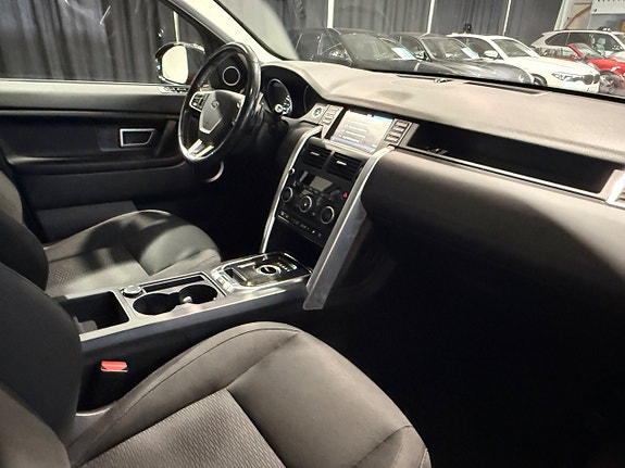Land Rover Discovery Sport 8 of 19