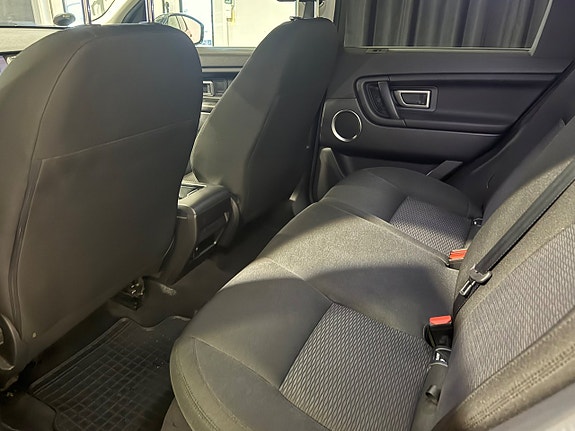 Land Rover Discovery Sport 6 of 19