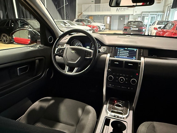 Land Rover Discovery Sport 9 of 19