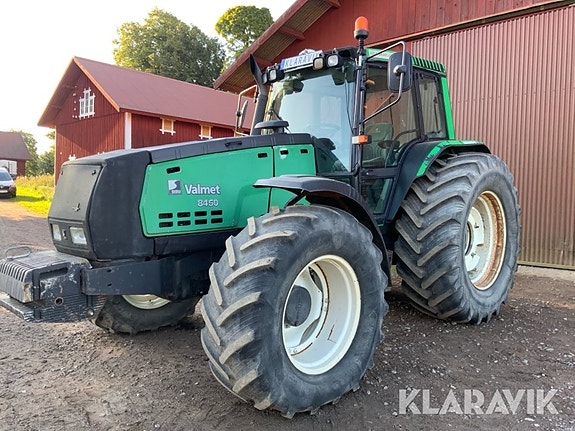Traktor Valmet 8450 med GPS 2 of 6