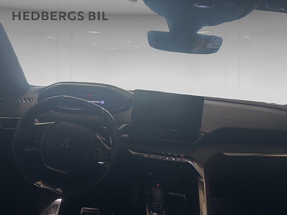 Peugeot 3008 9 of 12