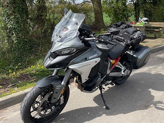 Ducati Multistrada V4S 5 of 5