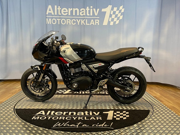 Triumph THRUXTON 400 5 of 17