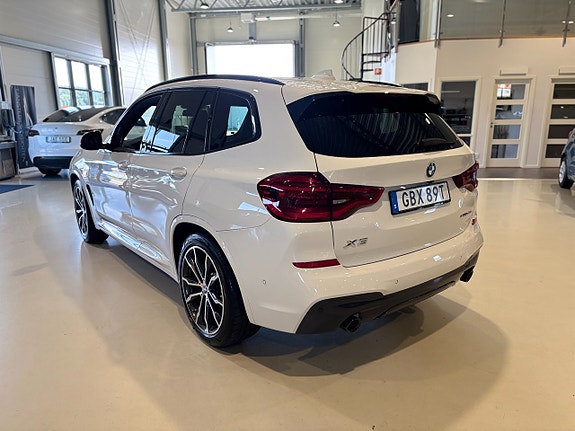 BMW X3 3 of 19