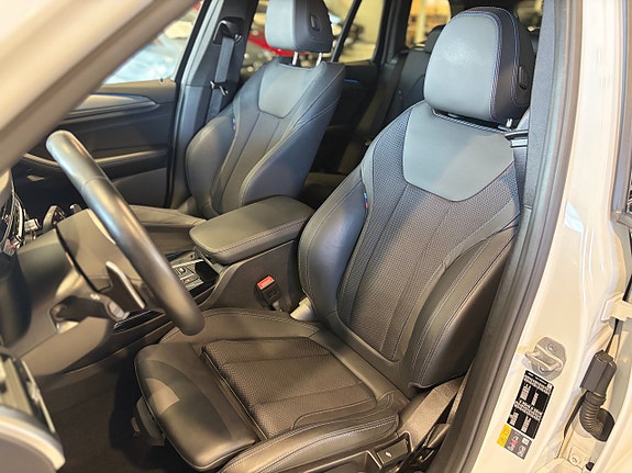 BMW X3 11 of 19
