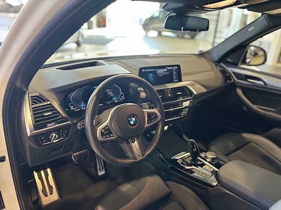 BMW X3 9 of 19