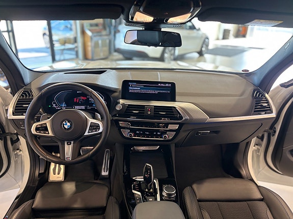 BMW X3 12 of 19