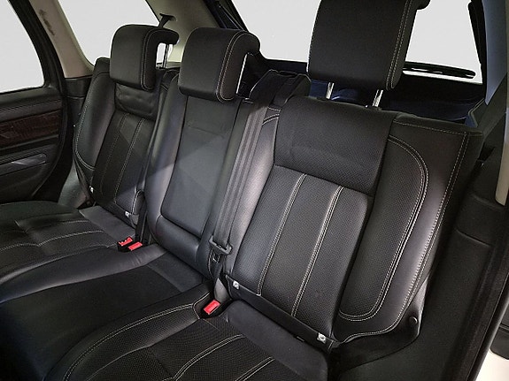 Land Rover Range Rover Sport 19 of 27