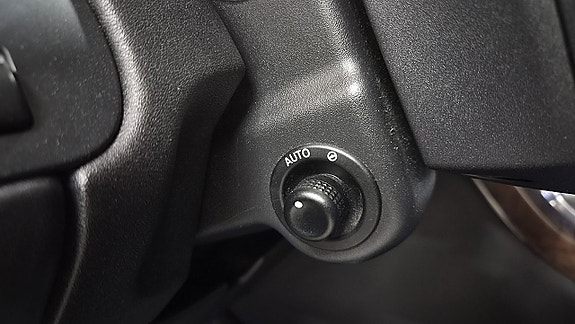 Land Rover Range Rover Sport 25 of 27